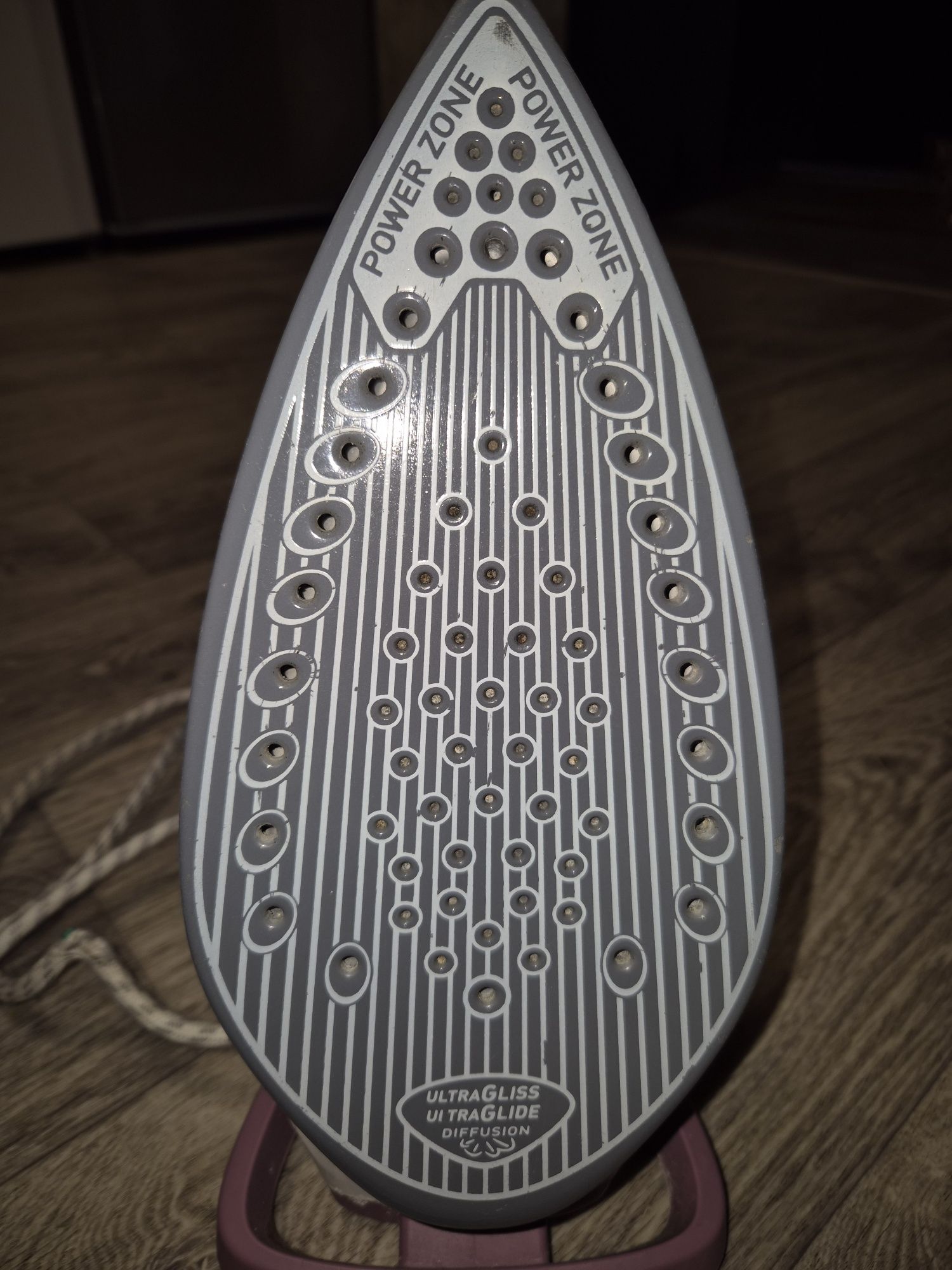 Продам  утюг Tefal