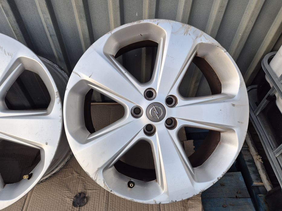 Felgi Alufelgi Opel Mokka 18" 5x105