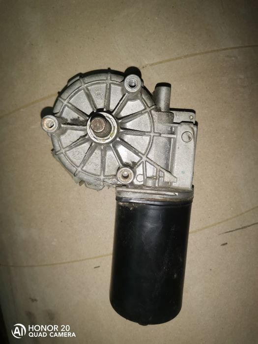 Мотор дворника daf