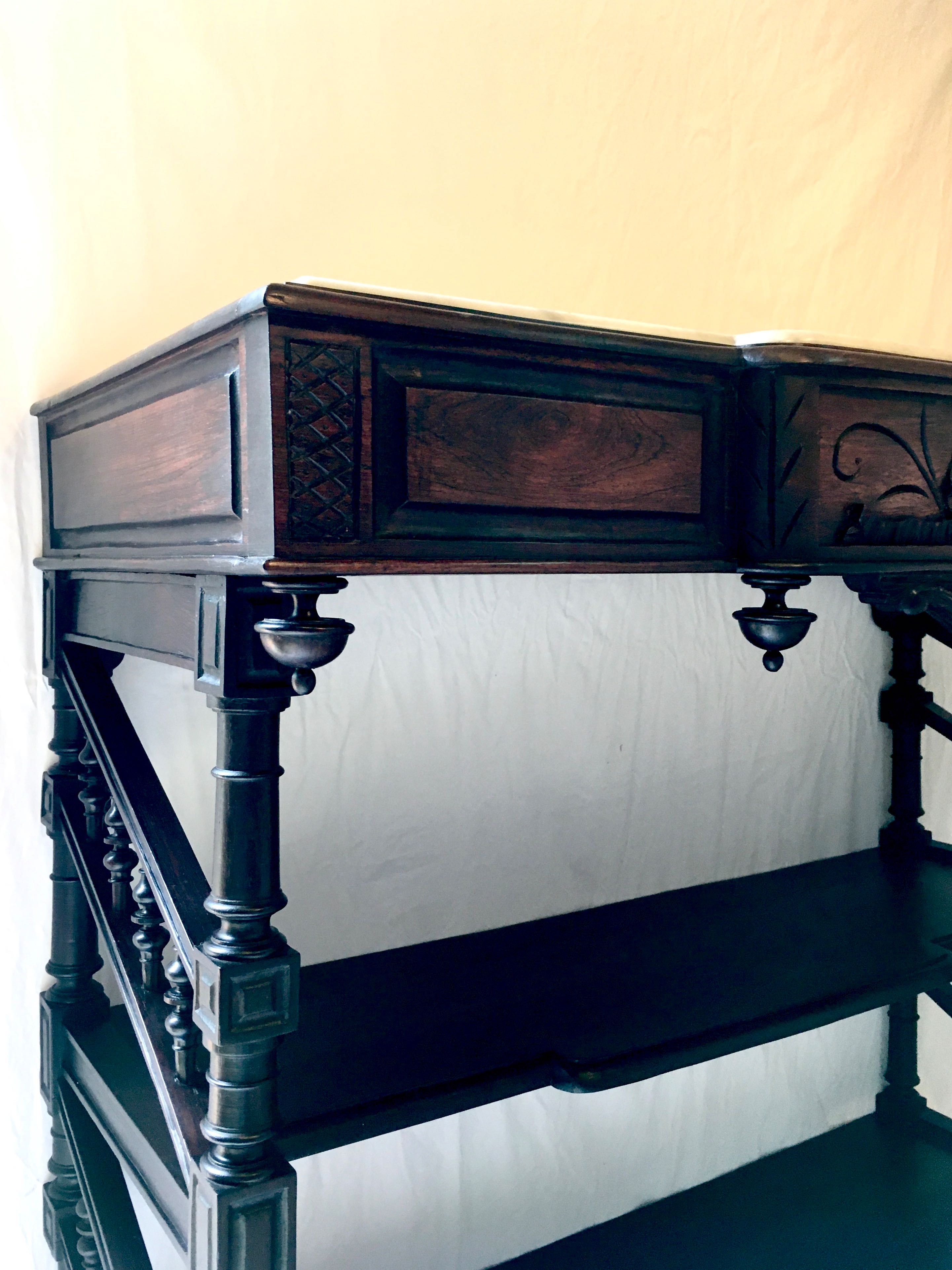 CREDÊNCIA - pau santo e mármore - início séc XX - 89x84x43 cm/s