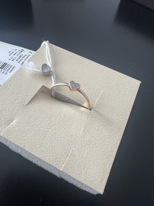 Золоте кільце нове,не носилося.