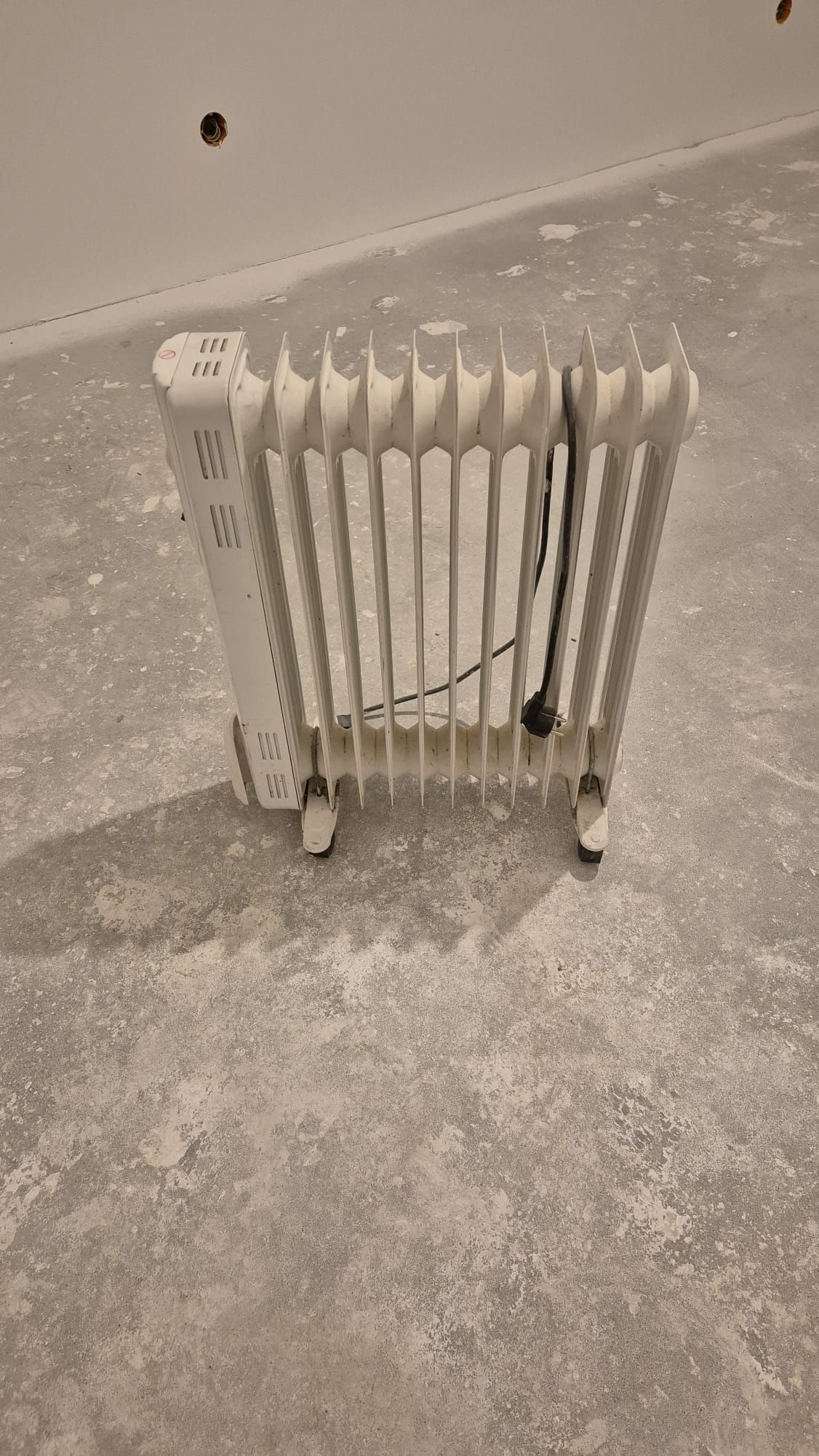Grzejnik olejowy HD907-11Q 2730 W