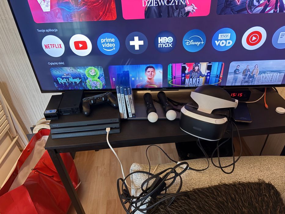 PlayStation 4 Pro Pad kamera i okulary VR 2 move kontrolery
