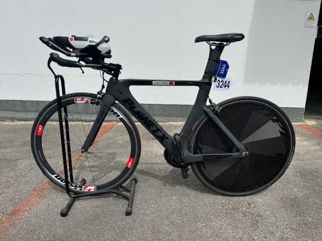 Bicicleta contra relógio Planet X