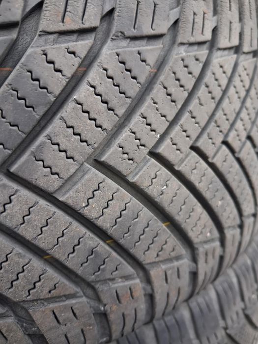 Opony R15 185/60 wielosezonowe 2 szt.