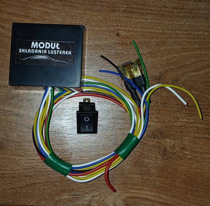 Lexus moduł składania lusterek.