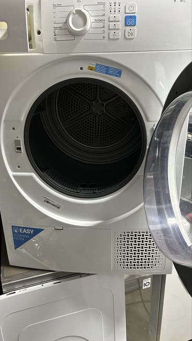 Maquina secar indesit 8 KG