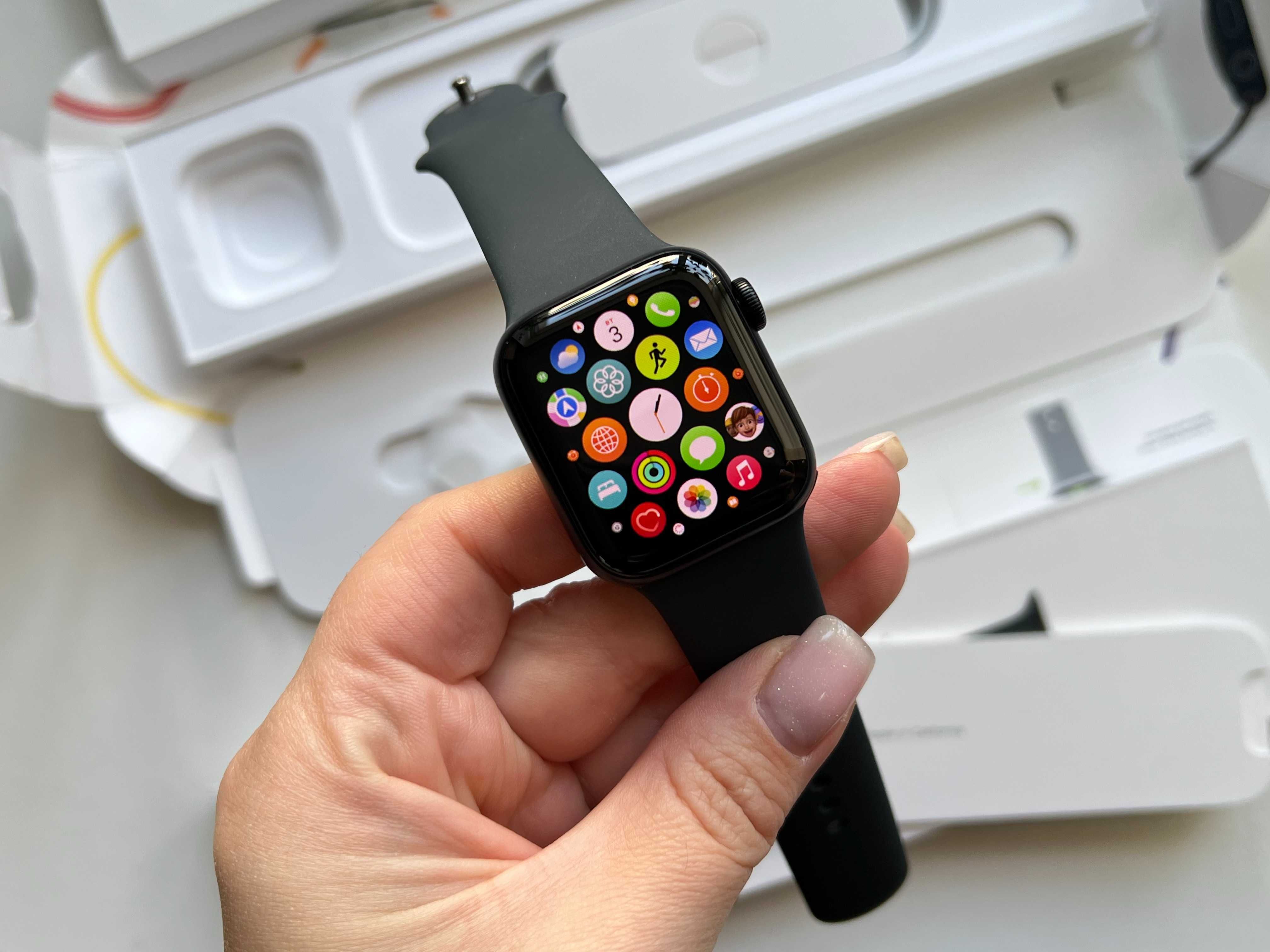 Новий Apple Watch Series SE 2 40mm A2726 Midnight Aluminium GPS + LTE