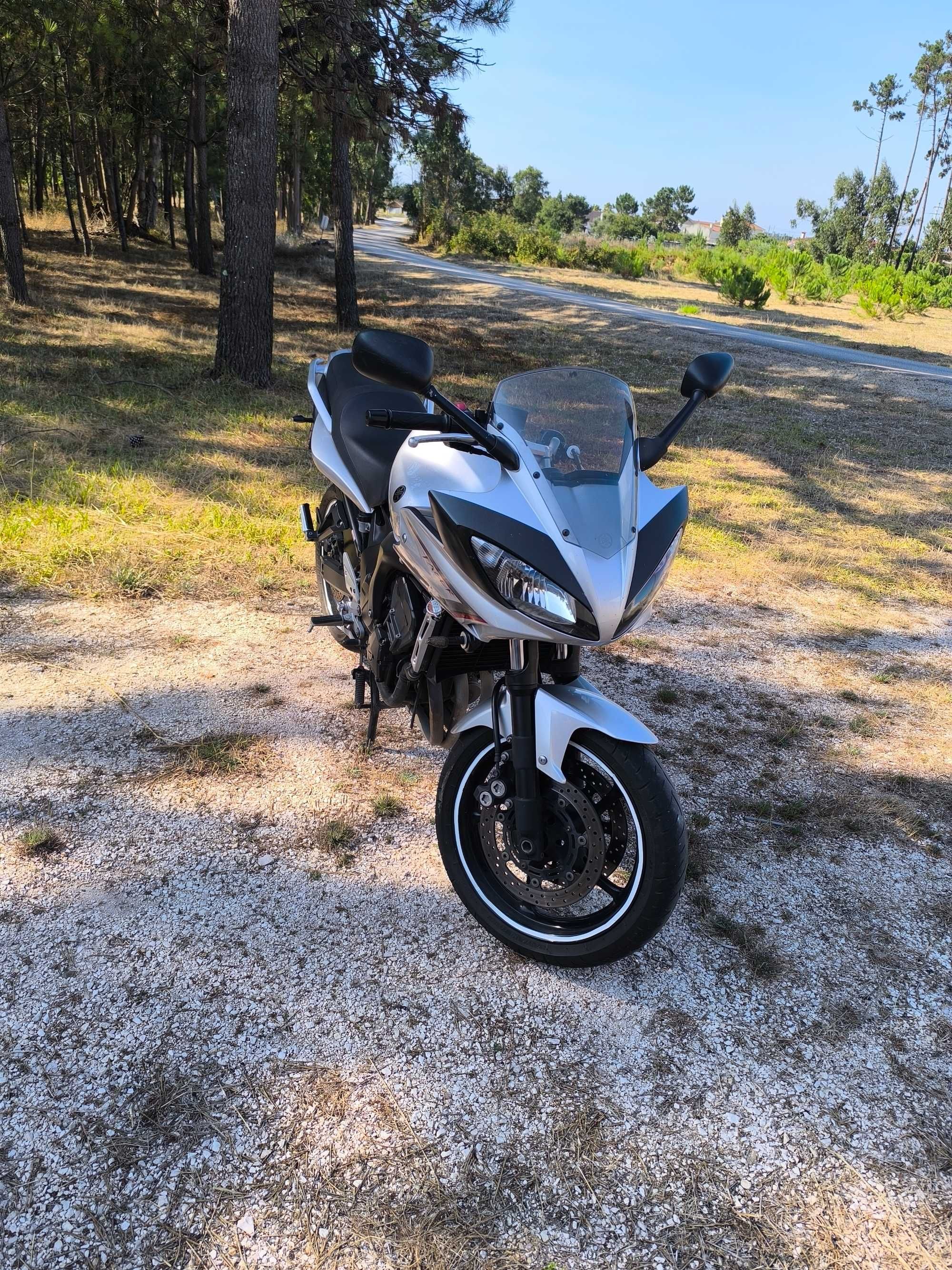 Yamaha FZ6  100cv