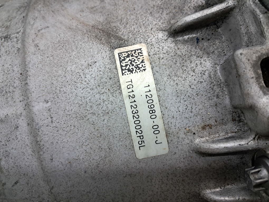 Электродвигатель задний Tesla Tesla Model 3 112098000J