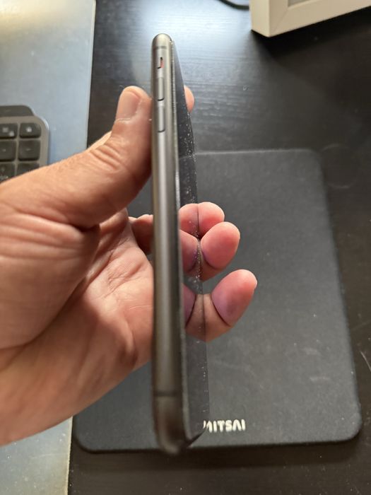 Iphone 11 - 128 GB, como novo.