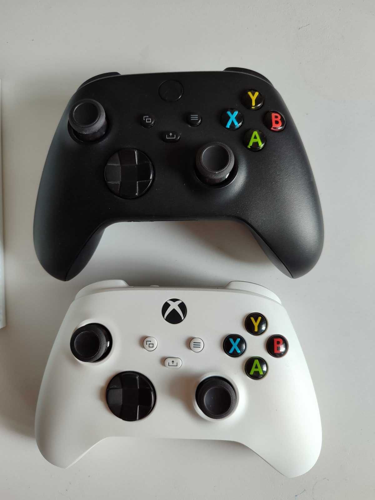 Игровая консоль Microsoft Xbox Series S 512GB Gilded Hunter Bundle