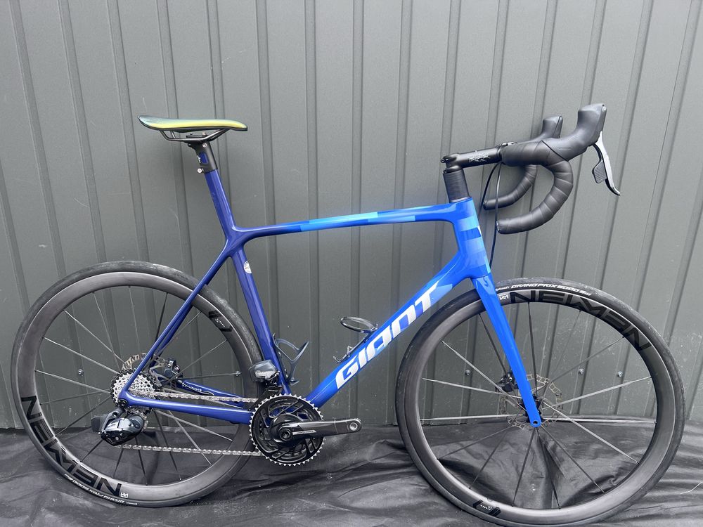 Giant TCR Advanced SL limited / Sram Force di2 12sp
