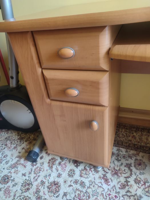 Sprzedam biurko System BRW