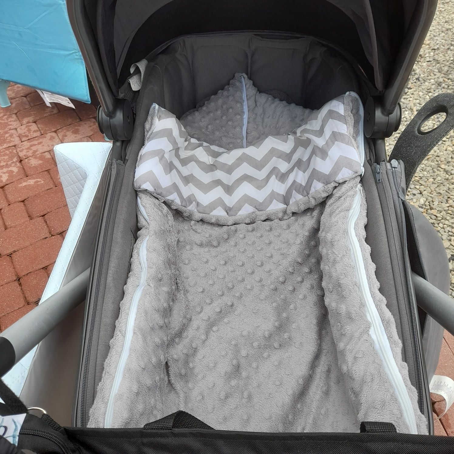 Wózek maxi cosi adorra z gondolą