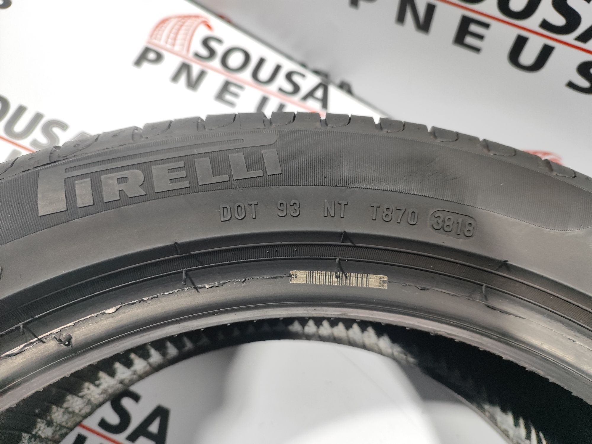 2 pneus semi novos 205-50R17 Pirelli - Oferta dos Portes