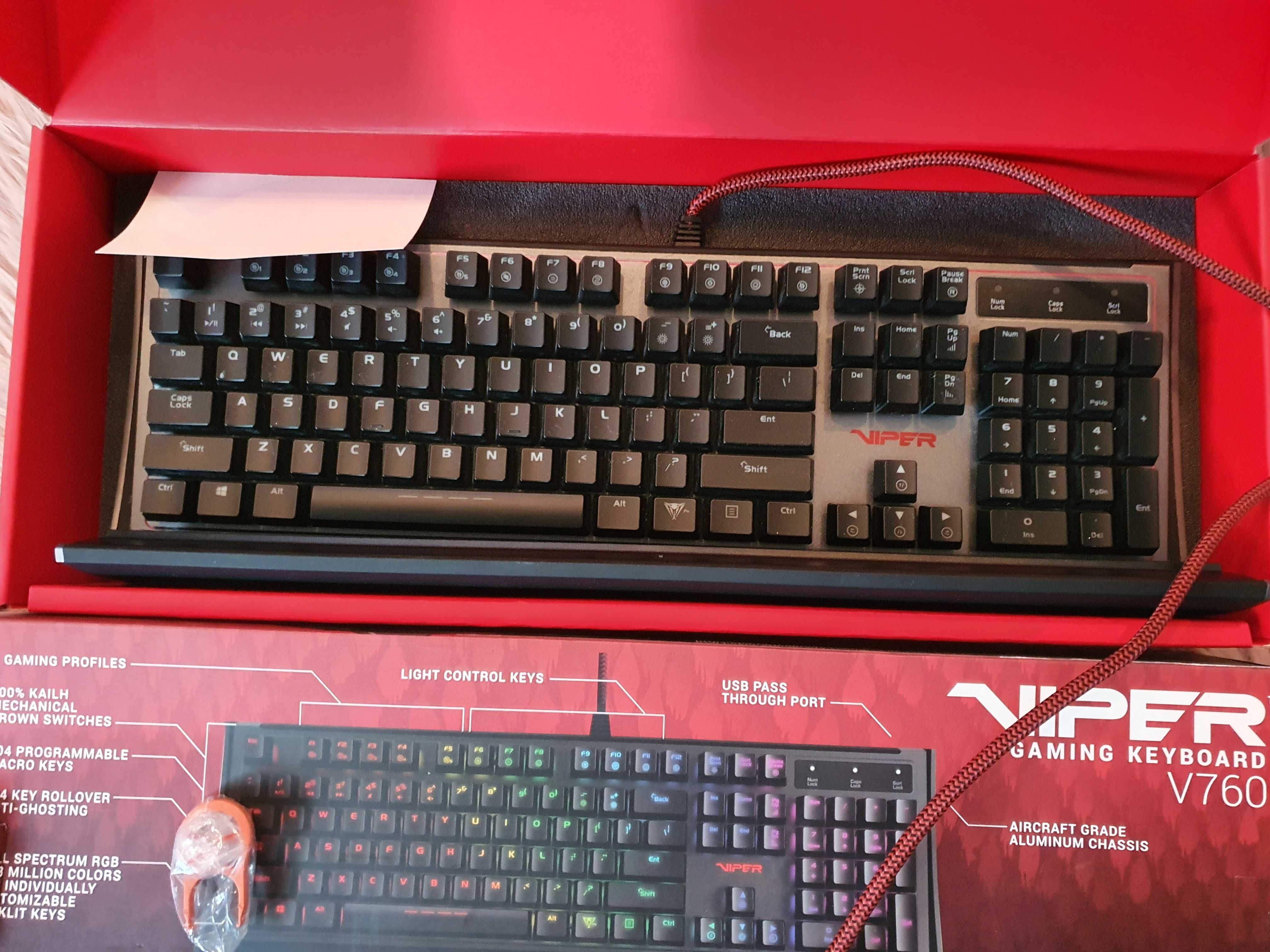 klawiatura VIPER gaming V760 stan idealny