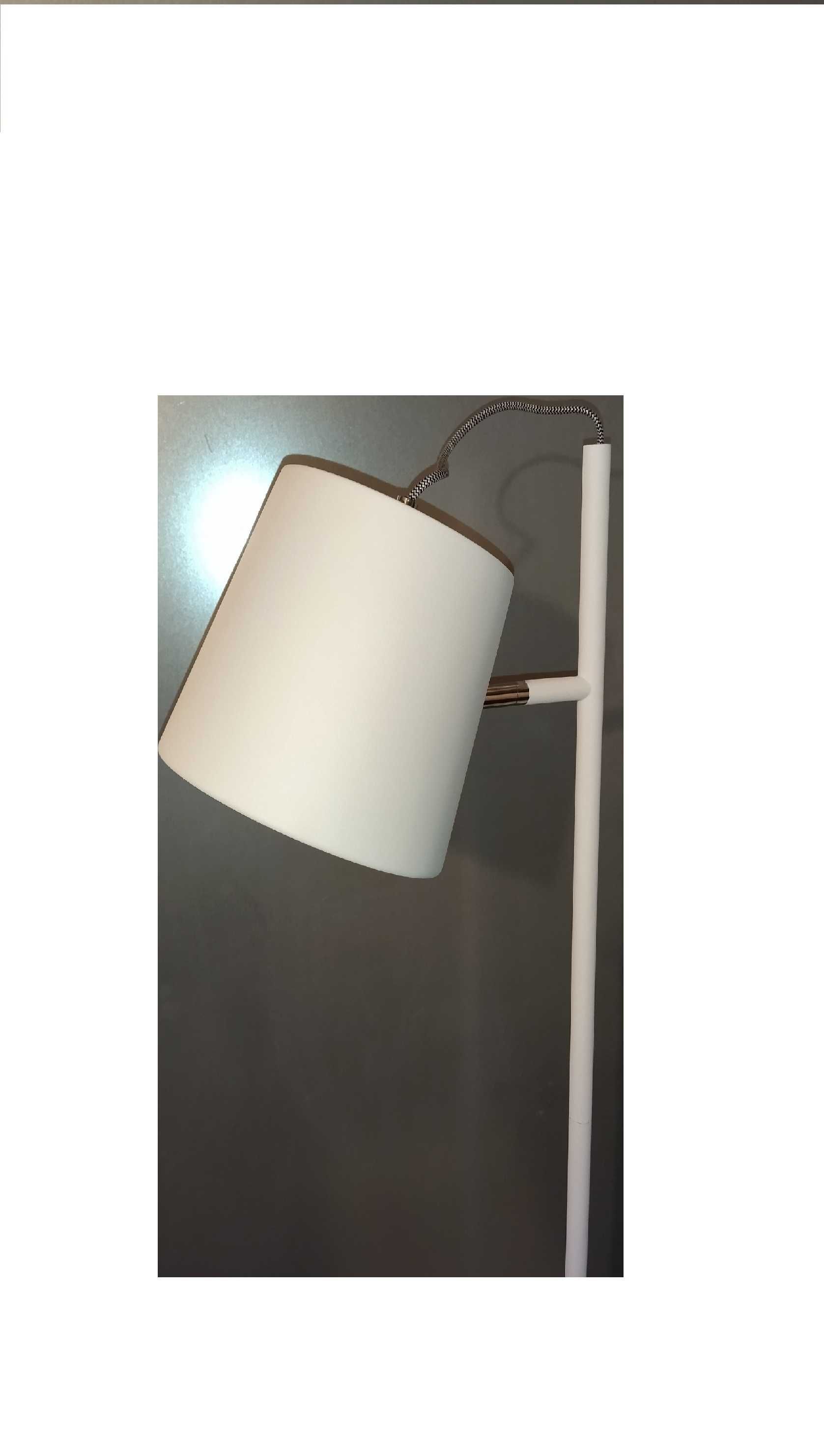 Zuiver lampa podłogowa BUCKLE HEAD
