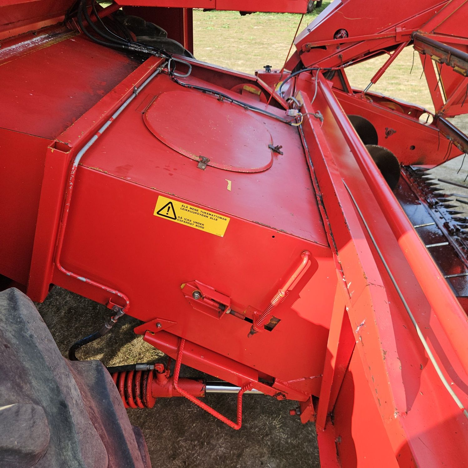 Комбайн Massey ferguson 20 з Фінляндії