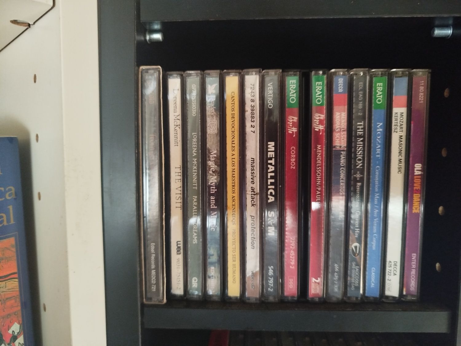 Lote de 150 cds .