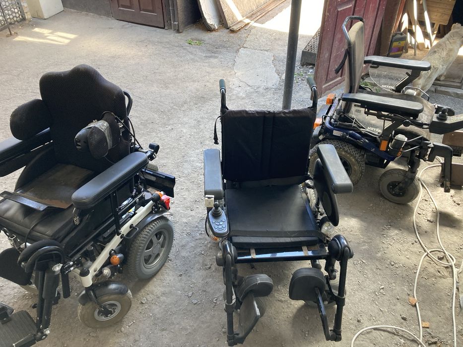 Візок потужний 4 колісний електричний