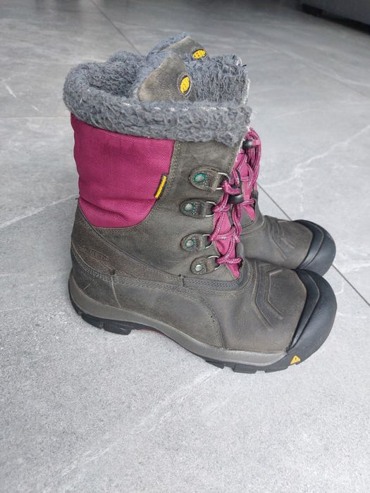 Śniegowce Keen rozm.39 24,5 cm