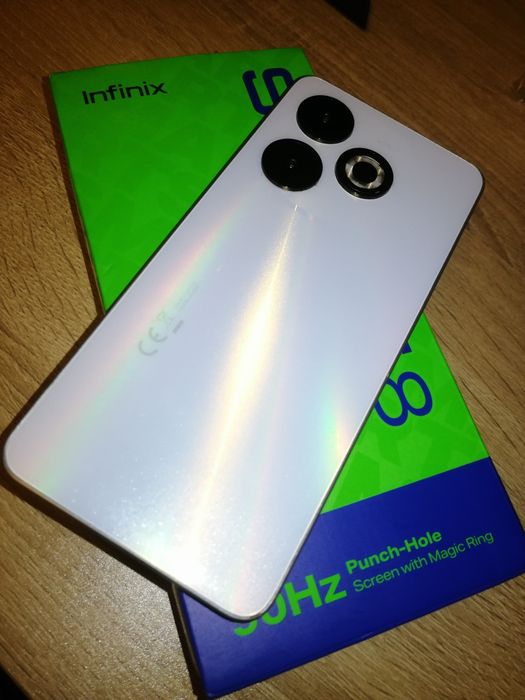 Telefon Infinix smart 8