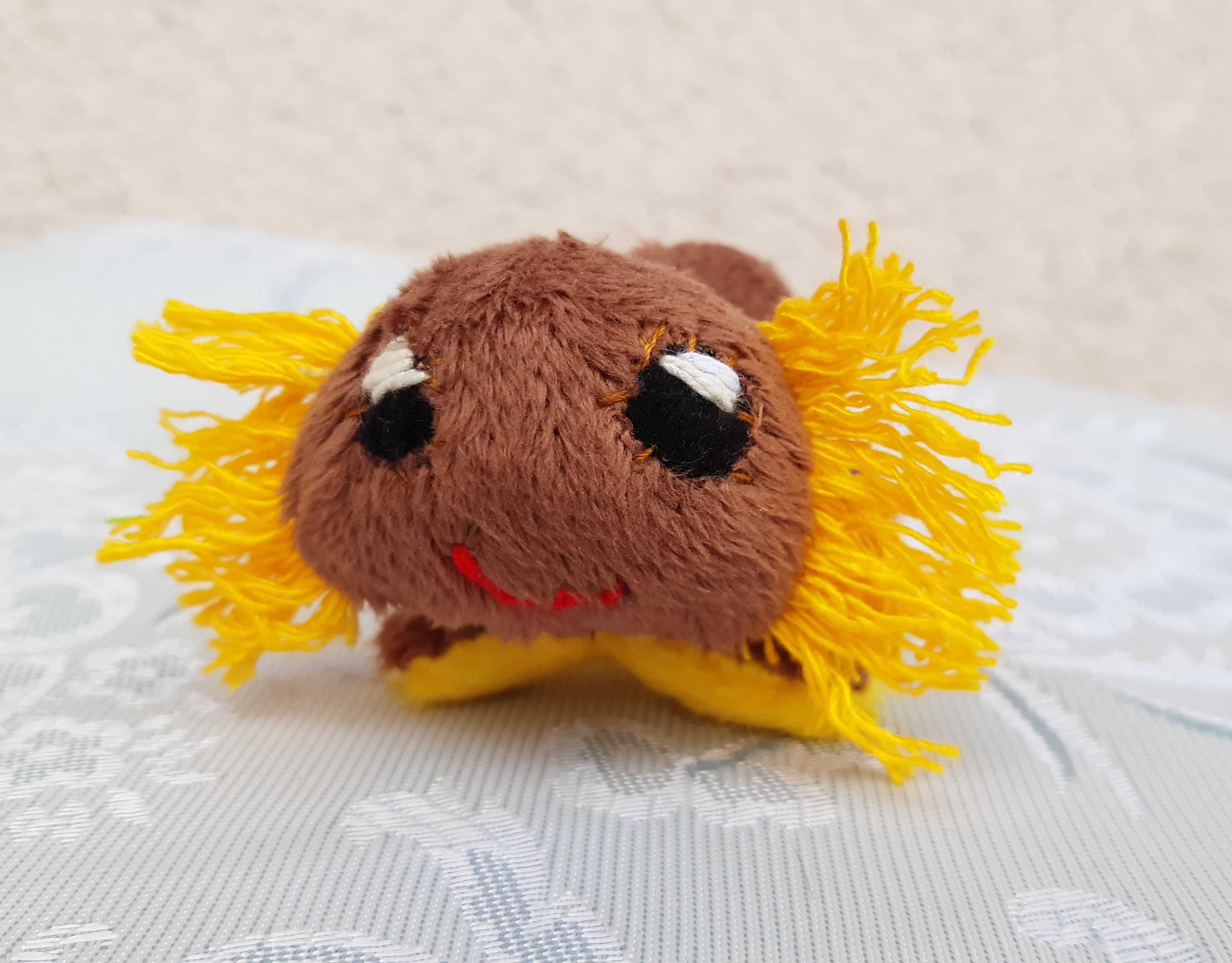 Mini brązowy axolotl aksolotl rękodzieło handmade