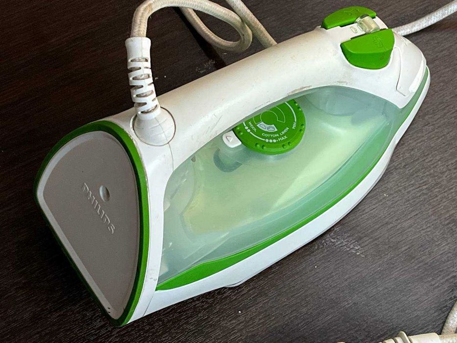 Утюг Робочий GC2830 Праска Філіпс Philips GC 2830
