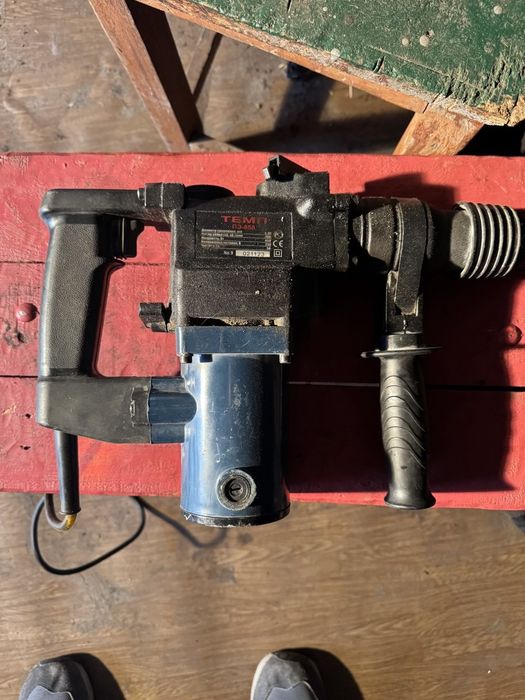 Перфоратор электрический