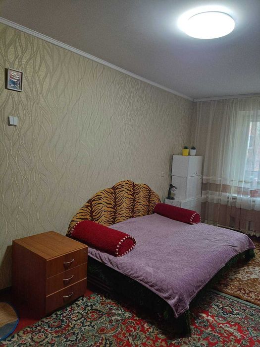 1к, південно-захід, середній поверх, зручне місце розташування