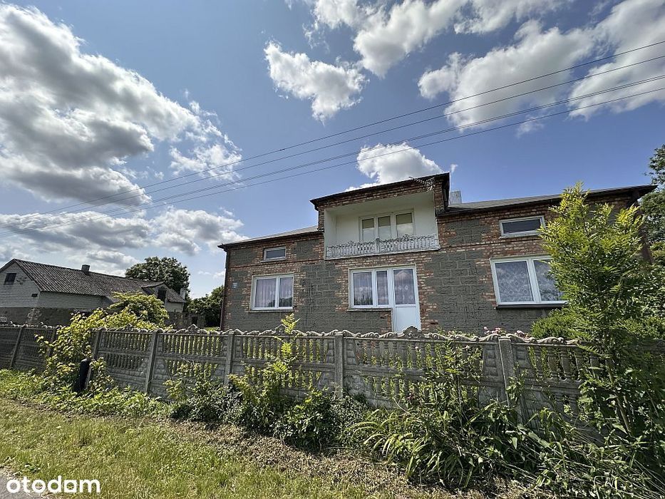 Siedlisko z domem i budynkami ok. Grabowa