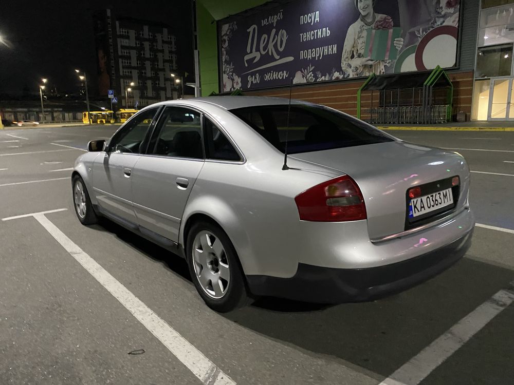 Audi a6c5.             (s6)