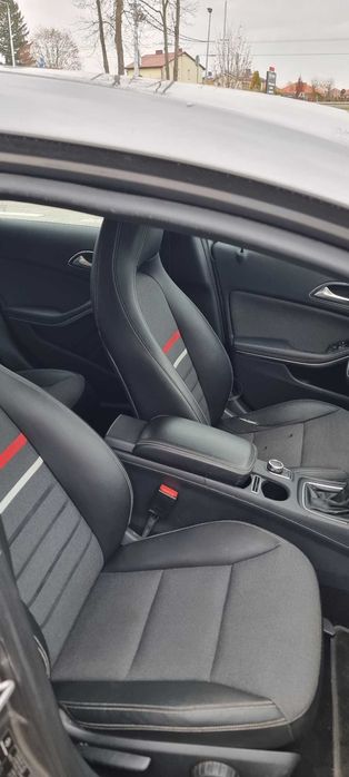 Mercedes A180 manual w bdb stanie