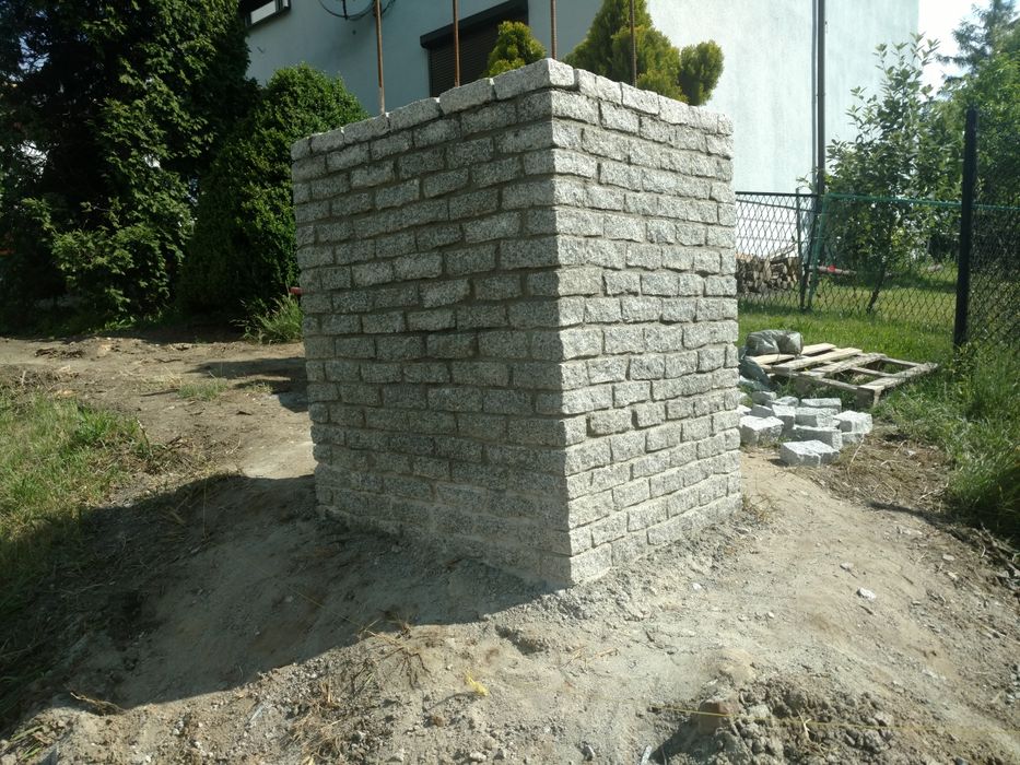 Granit cegiełka 5x10x20 palisada kostka granitowa brukowa ziemia kora