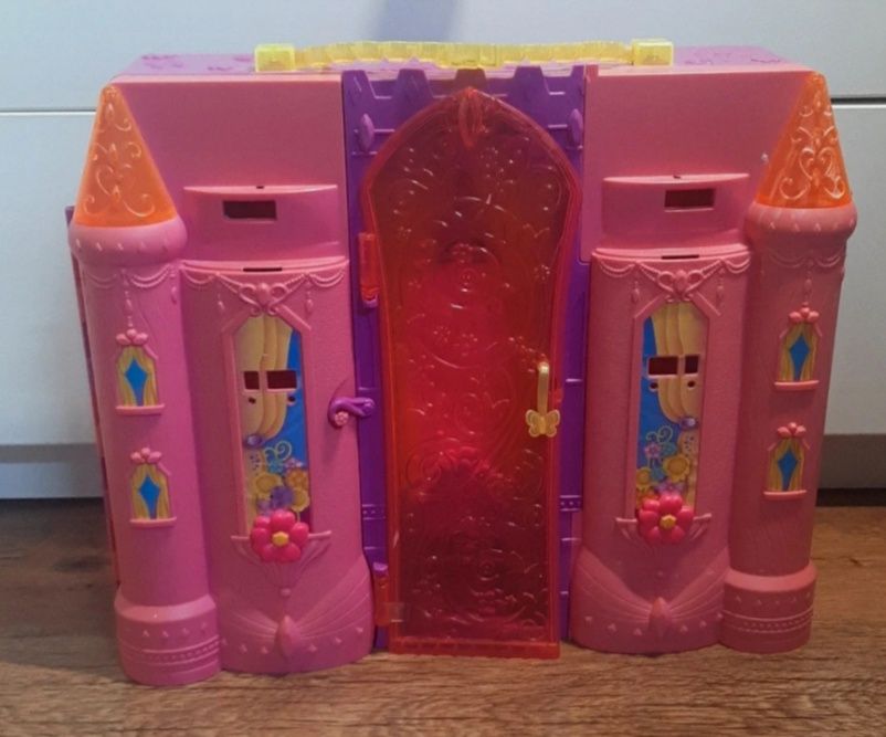 Domek dla lalek Barbie