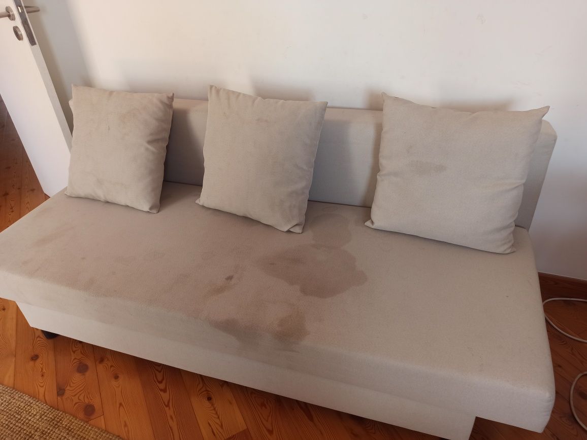 Sofa cama IKEA modelo Asarum