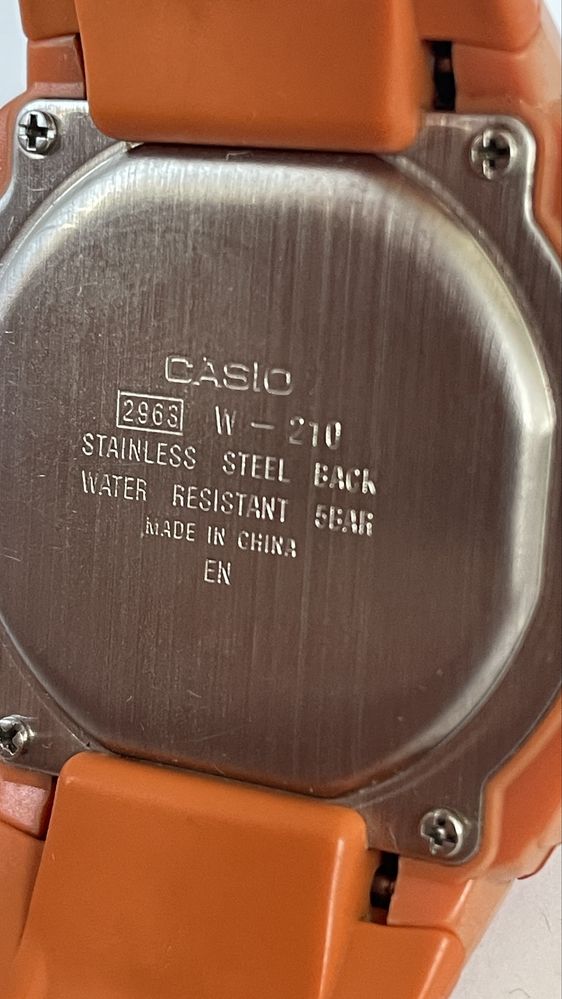 Zegarek damski dziecięcy Casio W-210 elektroniczny.