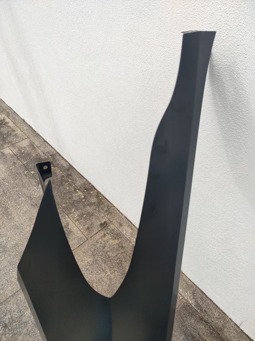 Guarda Lamas Frente ESQ TESLA MODEL Y