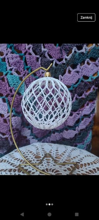 Bombka - szydełkowa ozdoba na choinkę