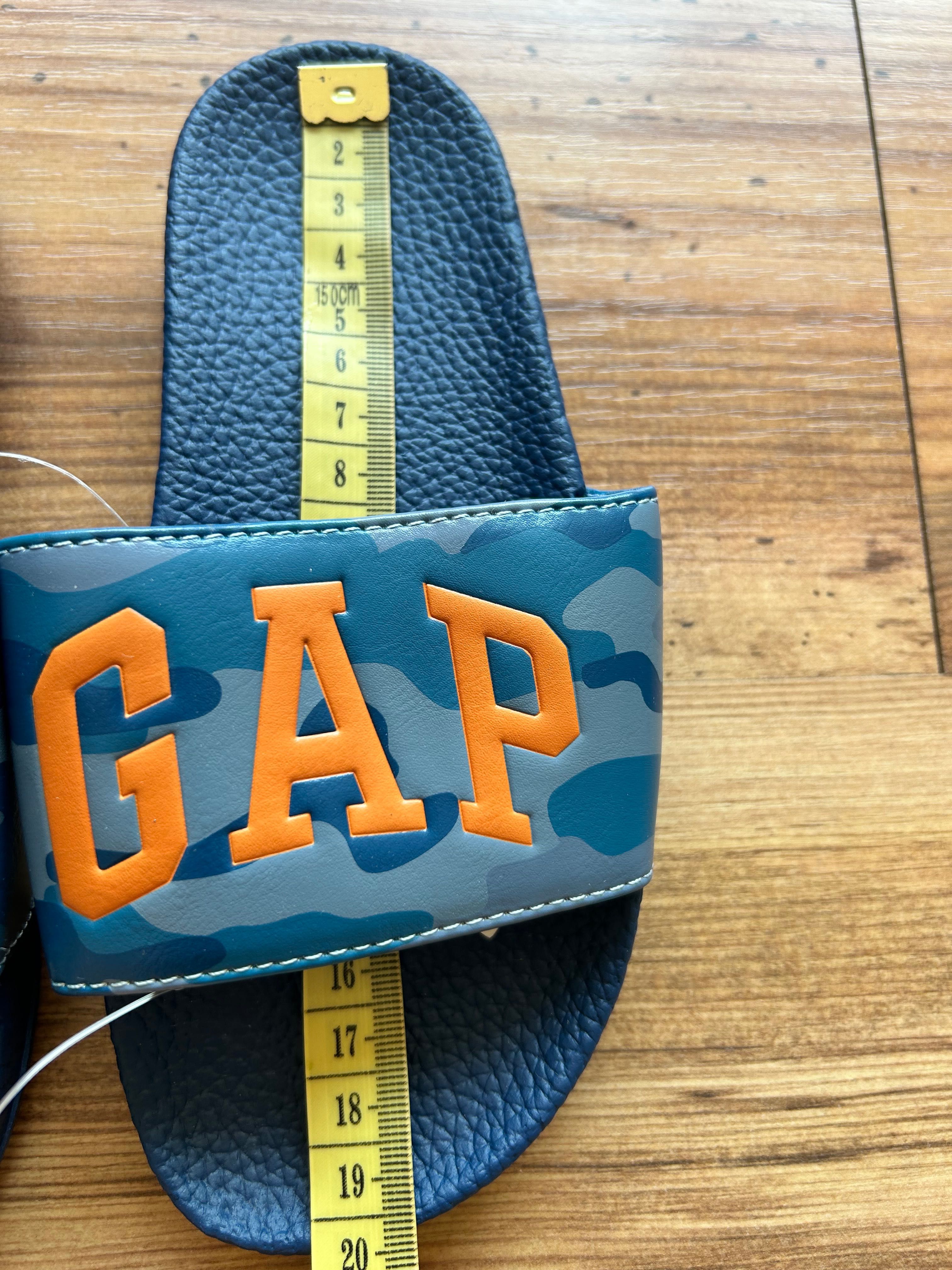 GAP klapki dziecięce wsuwki moro nowe R.30