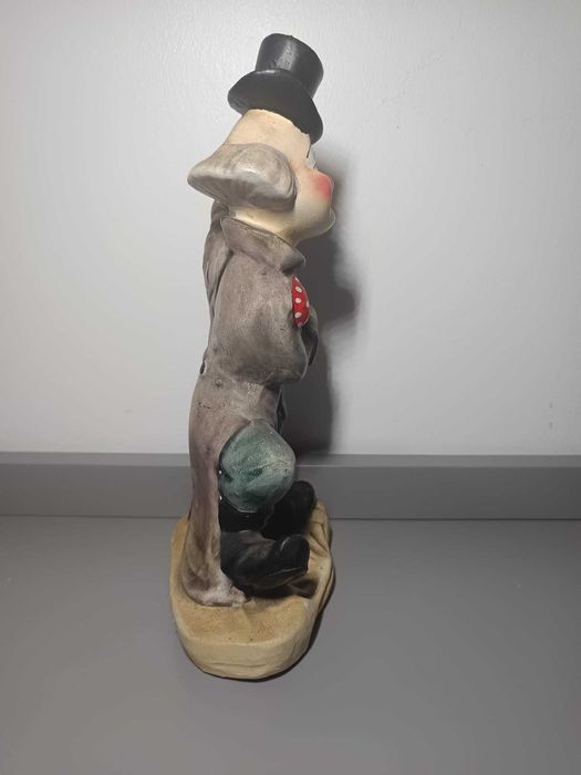 Estatueta de Palhaço em Cerâmica Vintage – Pintado à Mão