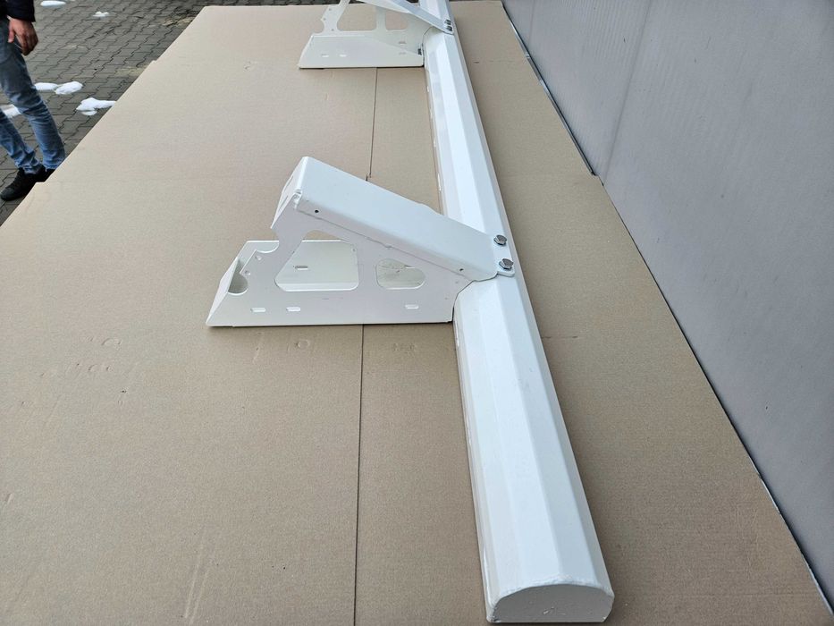 Zderzak Krone chłodnia mocowania A