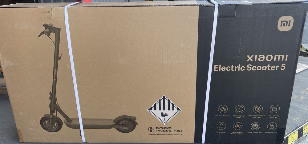 Електросамокат Xiaomi Electric Scooter 5 (BHR9618GL)