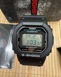Часы мужские Casio DW-5600UE-1E Новые