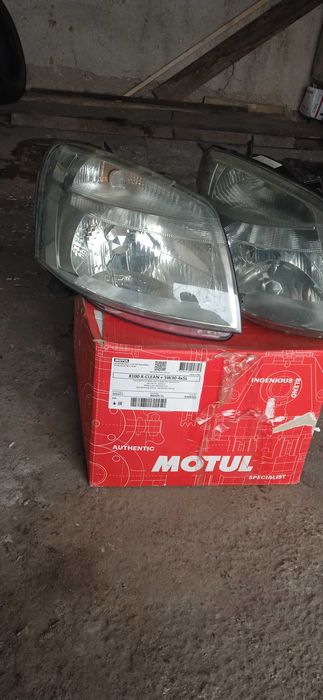 Фари Сітроен Берлінго