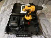 Berbequim DeWalt DC733