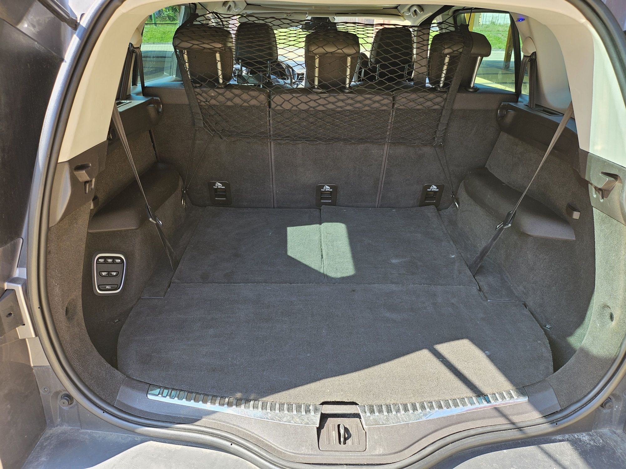Renault Espace V 1.6 dci 160 km , 7 os. Alu 20" 146 tys km. Automat