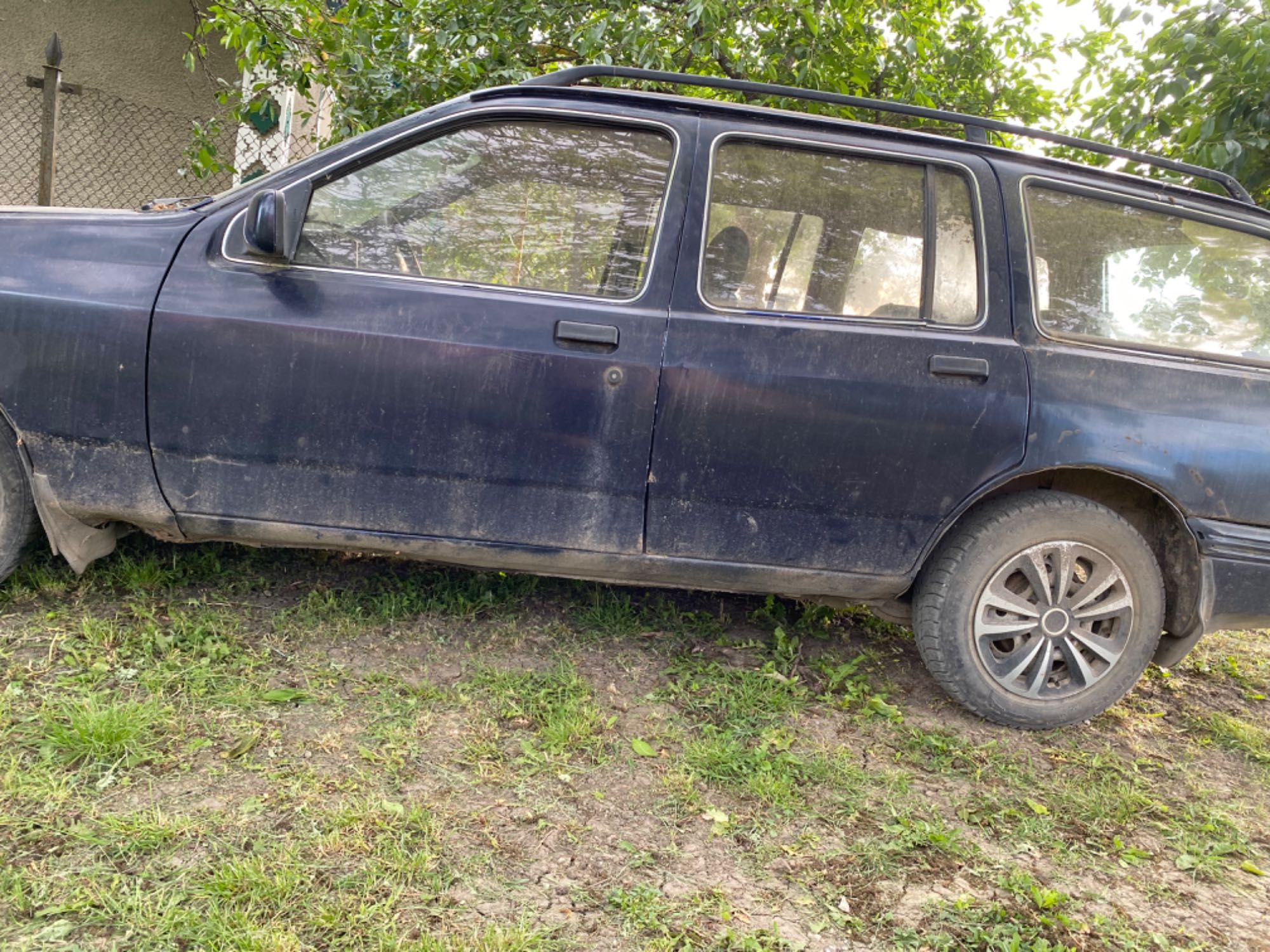 Автомобіль Ford Sierra