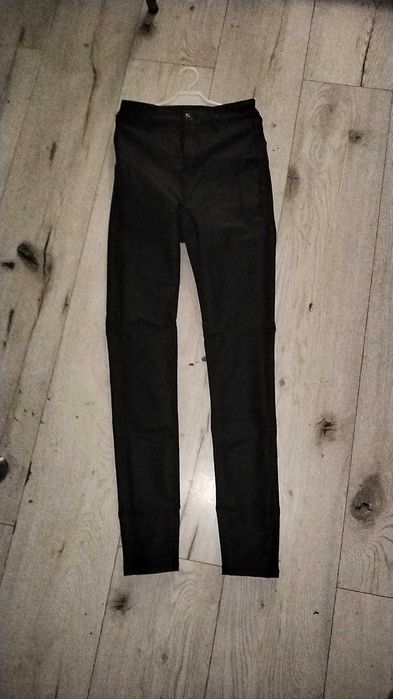 spodnie jeansy skinny